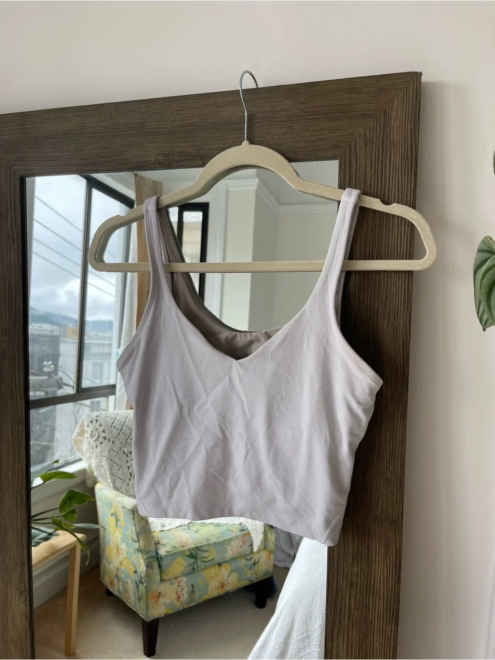 Lululemon V-Neck Crop Work OutTank